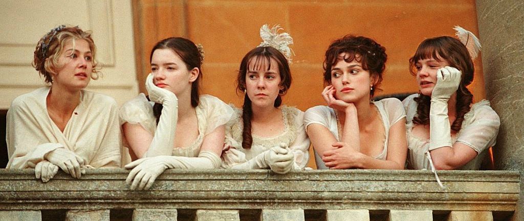 Review phim Kiêu Hãnh Và Định Kiến (Pride and Prejudice) góc nhìn từ trang sách lên phim